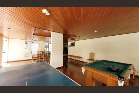 Apartamento para alugar com 210m², 3 quartos e 2 vagas Apartamento para alugar com 210m², 3 quartos e 2 vagasÁrea comum - Salão de festas