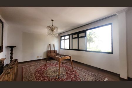 Apartamento para alugar com 210m², 3 quartos e 2 vagas Apartamento para alugar com 210m², 3 quartos e 2 vagasSala