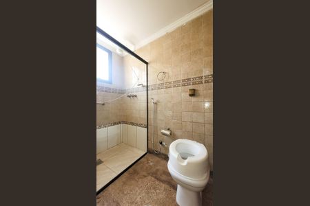 Apartamento para alugar com 210m², 3 quartos e 2 vagas Apartamento para alugar com 210m², 3 quartos e 2 vagasBanheiro da Suite 1