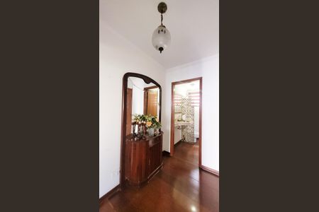 Apartamento para alugar com 210m², 3 quartos e 2 vagas Apartamento para alugar com 210m², 3 quartos e 2 vagasHall de entrada