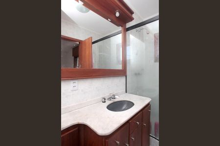 Apartamento para alugar com 280m², 3 quartos e 2 vagasBanheiro Quarto 1 Suíte