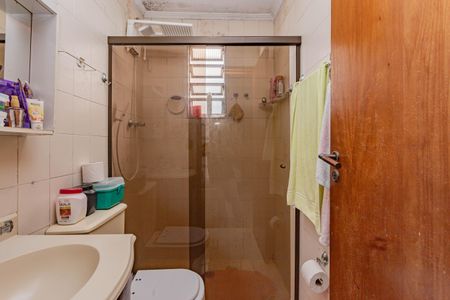 Casa à venda com 158m², 7 quartos e 2 vagas Casa à venda com 158m², 7 quartos e 2 vagasBanheiro da Suíte