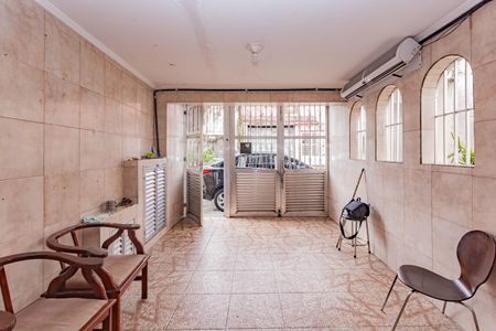 Casa à venda com 158m², 7 quartos e 2 vagas Casa à venda com 158m², 7 quartos e 2 vagasGaragem