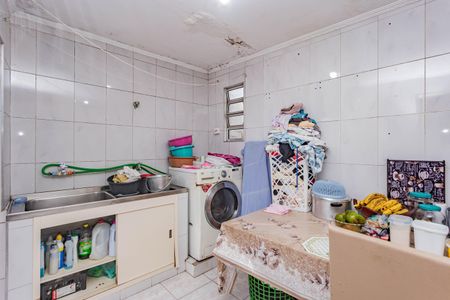 Casa à venda com 158m², 7 quartos e 2 vagas Casa à venda com 158m², 7 quartos e 2 vagasÁrea de Serviço