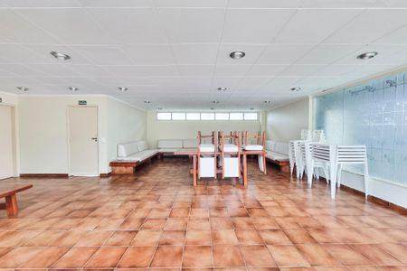 Apartamento para alugar com 120m², 3 quartos e 1 vaga Apartamento para alugar com 120m², 3 quartos e 1 vagaÁrea comum - Salão de festas