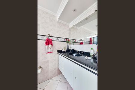 Apartamento para alugar com 120m², 3 quartos e 1 vaga Apartamento para alugar com 120m², 3 quartos e 1 vagaBanheiro da Suíte