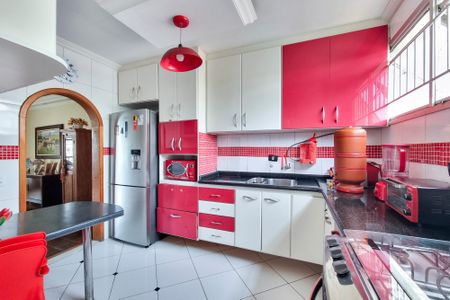 Apartamento para alugar com 120m², 3 quartos e 1 vaga Apartamento para alugar com 120m², 3 quartos e 1 vagaCozinha / Lavanderia