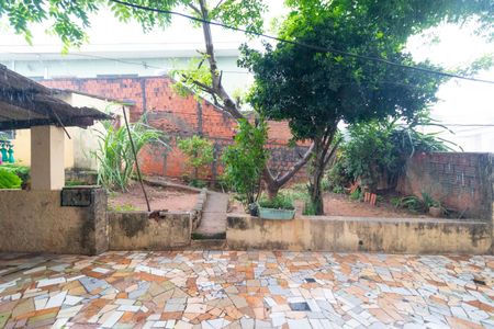 Casa à venda com 113m², 3 quartos e 2 vagas Casa à venda com 113m², 3 quartos e 2 vagasQuintal