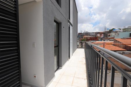 Apartamento à venda com 44m², 2 quartos e 1 vagaVaranda Lateral