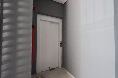 Apartamento à venda com 36m², 2 quartos e 1 vagaÁrea comum - Elevador