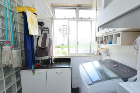 Apartamento à venda com 100m², 3 quartos e 1 vaga Apartamento à venda com 100m², 3 quartos e 1 vagaArea serviço