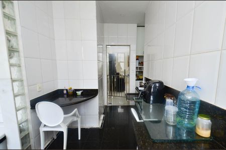 Apartamento à venda com 100m², 3 quartos e 1 vaga Apartamento à venda com 100m², 3 quartos e 1 vagaCozinha