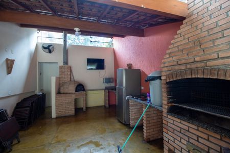 Apartamento à venda com 60m², 2 quartos e 1 vaga Apartamento à venda com 60m², 2 quartos e 1 vagaÁrea comum - Churrasqueira