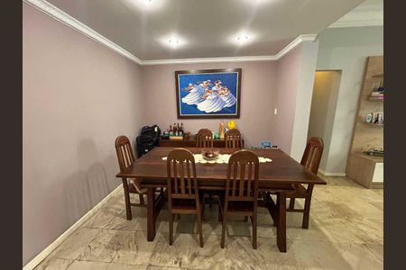 Apartamento à venda com 136m², 3 quartos e 1 vaga