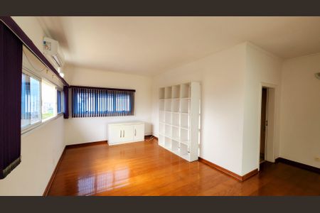 Casa de condomínio à venda com 315m², 5 quartos e 5 vagasQuarto 5 - Suíte (Escritório)