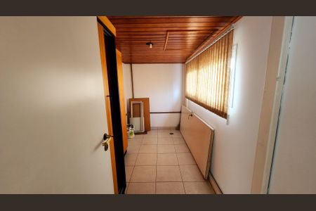 Casa de condomínio à venda com 315m², 5 quartos e 5 vagasDepósito Quarto 5 - Suíte (Escritório)