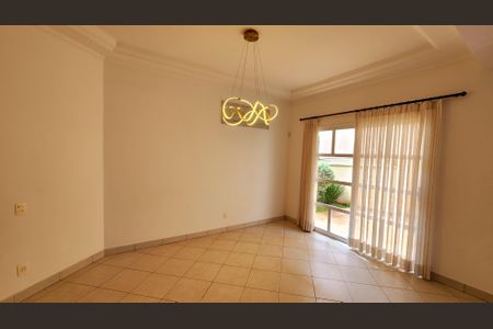 Casa de condomínio à venda com 315m², 5 quartos e 5 vagasSala de Jantar