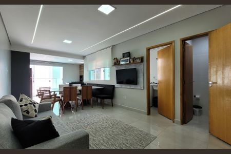 Apartamento à venda com 120m², 3 quartos e 2 vagas Apartamento à venda com 120m², 3 quartos e 2 vagasCobertura - Sala 2