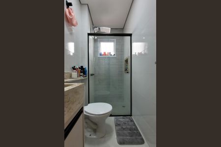 Apartamento à venda com 120m², 3 quartos e 2 vagas Apartamento à venda com 120m², 3 quartos e 2 vagasBanheiro da suíte