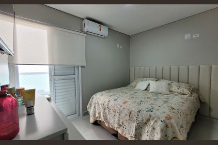 Apartamento à venda com 120m², 3 quartos e 2 vagas Apartamento à venda com 120m², 3 quartos e 2 vagasSuíte