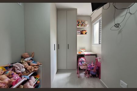 Apartamento à venda com 120m², 3 quartos e 2 vagas Apartamento à venda com 120m², 3 quartos e 2 vagasQuarto 2