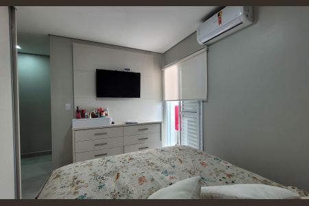 Apartamento à venda com 120m², 3 quartos e 2 vagas Apartamento à venda com 120m², 3 quartos e 2 vagasSuíte