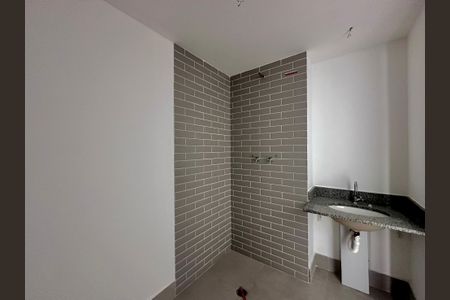 Studio à venda com 29m², 0 quarto e sem vaga Studio à venda com 29m², 0 quarto e sem vagaBanheiro