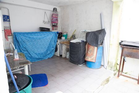 Casa à venda com 100m², 4 quartos e 1 vaga Casa à venda com 100m², 4 quartos e 1 vagaÁrea de Serviço