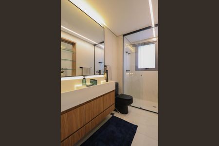 Apartamento à venda com 145m², 2 quartos e 2 vagasBanheiro da Suíte 1