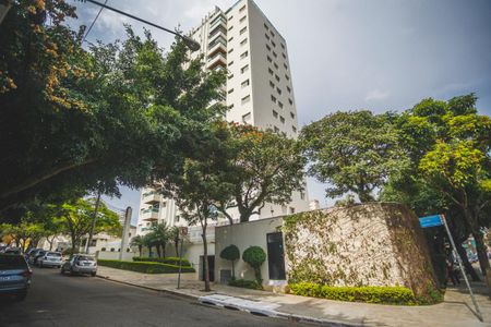 Apartamento à venda com 75m², 2 quartos e 2 vagas Apartamento à venda com 75m², 2 quartos e 2 vagasFachada