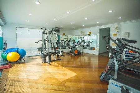 Apartamento à venda com 75m², 2 quartos e 2 vagas Apartamento à venda com 75m², 2 quartos e 2 vagasÁrea comum - Academia