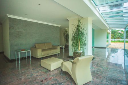 Apartamento à venda com 75m², 2 quartos e 2 vagas Apartamento à venda com 75m², 2 quartos e 2 vagasHall social