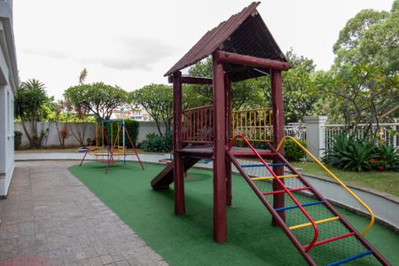 Apartamento à venda com 73m², 2 quartos e 1 vagaÁrea comum - Playground