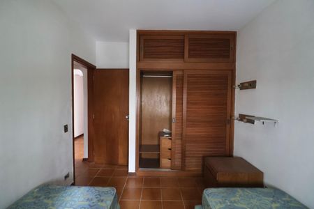 Apartamento para alugar com 140m², 4 quartos e 3 vagas Apartamento para alugar com 140m², 4 quartos e 3 vagasQuarto 2