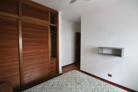 Apartamento para alugar com 140m², 4 quartos e 3 vagas Apartamento para alugar com 140m², 4 quartos e 3 vagasQuarto Suíte