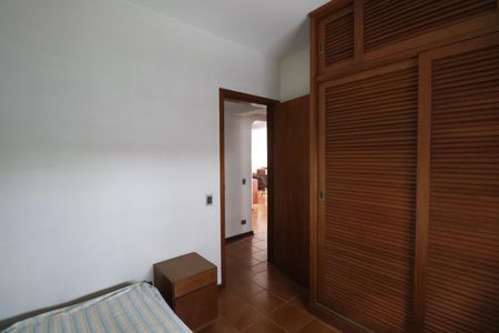 Apartamento para alugar com 140m², 4 quartos e 3 vagas Apartamento para alugar com 140m², 4 quartos e 3 vagasQuarto