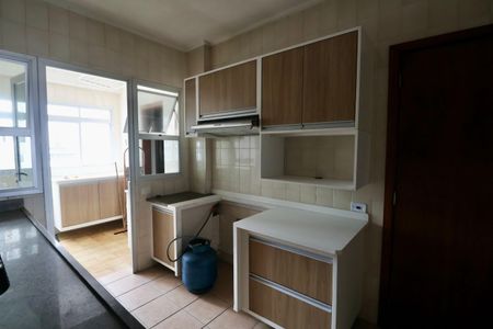 Apartamento para alugar com 140m², 4 quartos e 3 vagas Apartamento para alugar com 140m², 4 quartos e 3 vagasCozinha