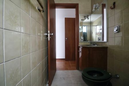 Apartamento para alugar com 140m², 4 quartos e 3 vagas Apartamento para alugar com 140m², 4 quartos e 3 vagasBanheiro Suíte
