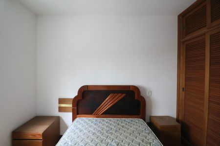 Apartamento para alugar com 140m², 4 quartos e 3 vagas Apartamento para alugar com 140m², 4 quartos e 3 vagasQuarto Suíte