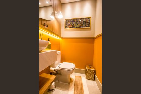 Apartamento à venda com 168m², 3 quartos e 2 vagas Apartamento à venda com 168m², 3 quartos e 2 vagasLavabo