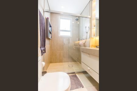 Apartamento à venda com 168m², 3 quartos e 2 vagas Apartamento à venda com 168m², 3 quartos e 2 vagasBanheiro da Suíte 1