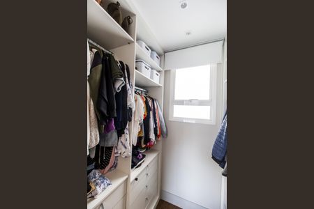 Apartamento à venda com 168m², 3 quartos e 2 vagas Apartamento à venda com 168m², 3 quartos e 2 vagasCloset da suíte 1