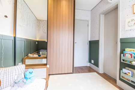 Apartamento à venda com 168m², 3 quartos e 2 vagas Apartamento à venda com 168m², 3 quartos e 2 vagasSuíte 2