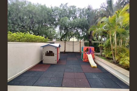 Apartamento à venda com 77m², 3 quartos e 1 vaga Apartamento à venda com 77m², 3 quartos e 1 vagaÁrea comum - Playground
