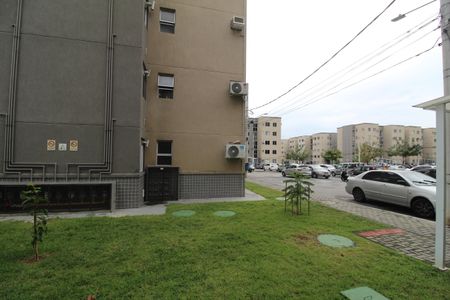 Quarto 1 - Vista de apartamento à venda com 2 quartos, 45m² em Taquara, Rio de Janeiro