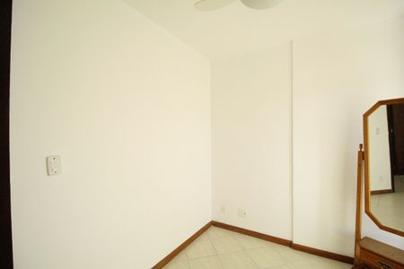 Apartamento à venda com 161m², 4 quartos e 2 vagasQuarto 2