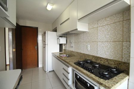Apartamento à venda com 161m², 4 quartos e 2 vagasCozinha