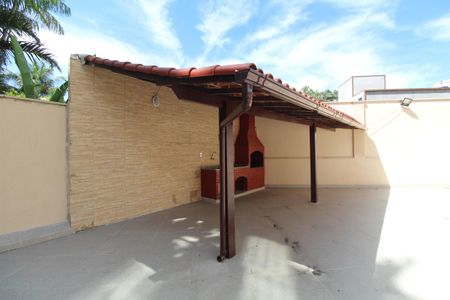 Apartamento à venda com 161m², 4 quartos e 2 vagasÁrea comum - Churrasqueira