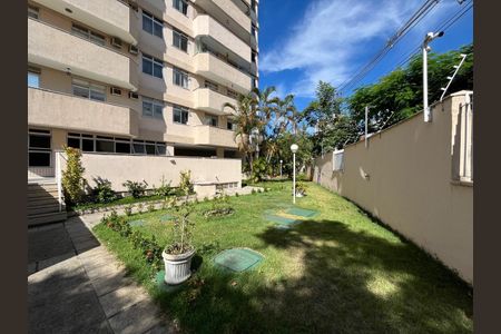 Apartamento à venda com 161m², 4 quartos e 2 vagas Apartamento à venda com 161m², 4 quartos e 2 vagasÁrea comum