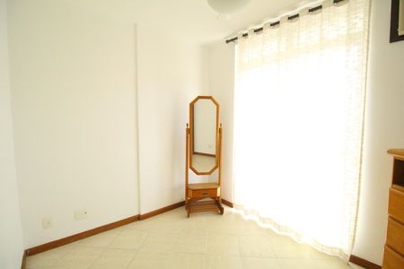 Apartamento à venda com 161m², 4 quartos e 2 vagasQuarto 2